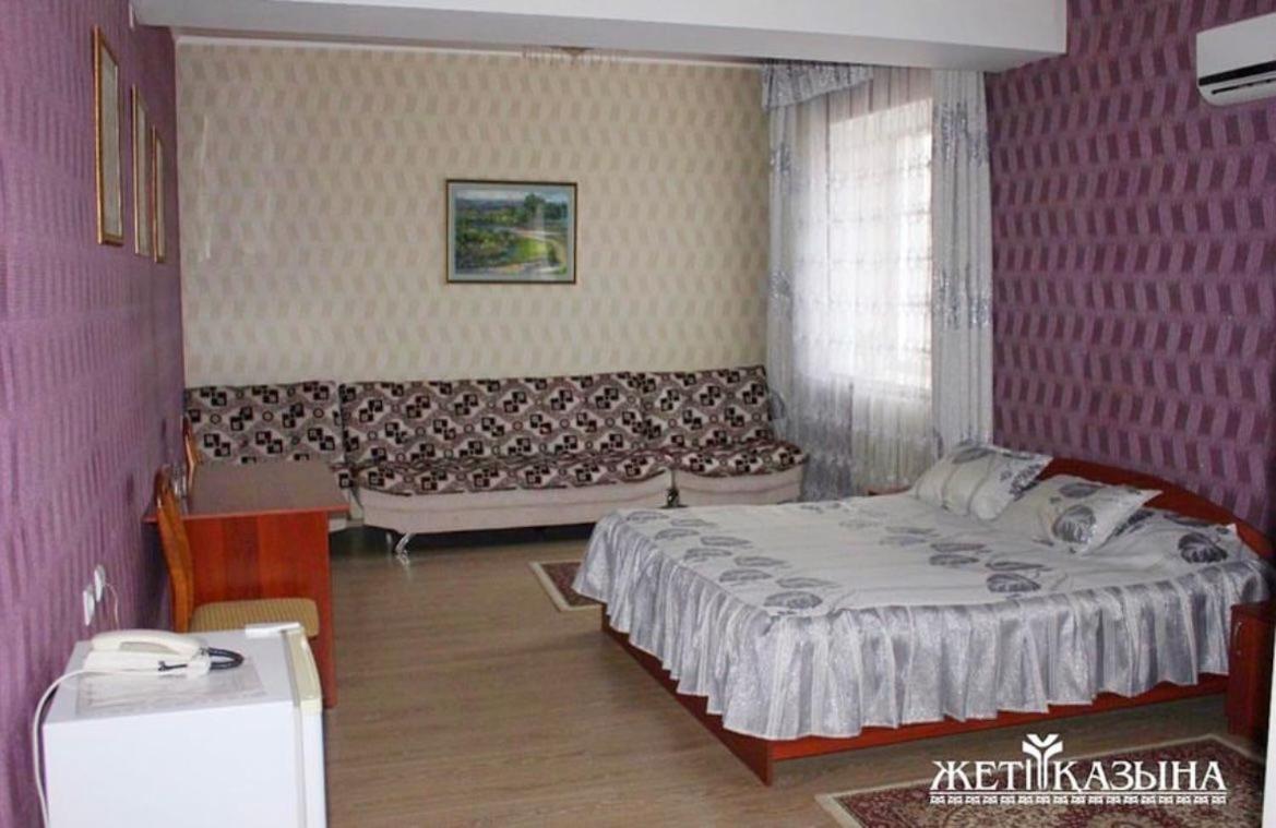 Гостиничный Комплекс Жеты Казына Zharkent Экстерьер фото