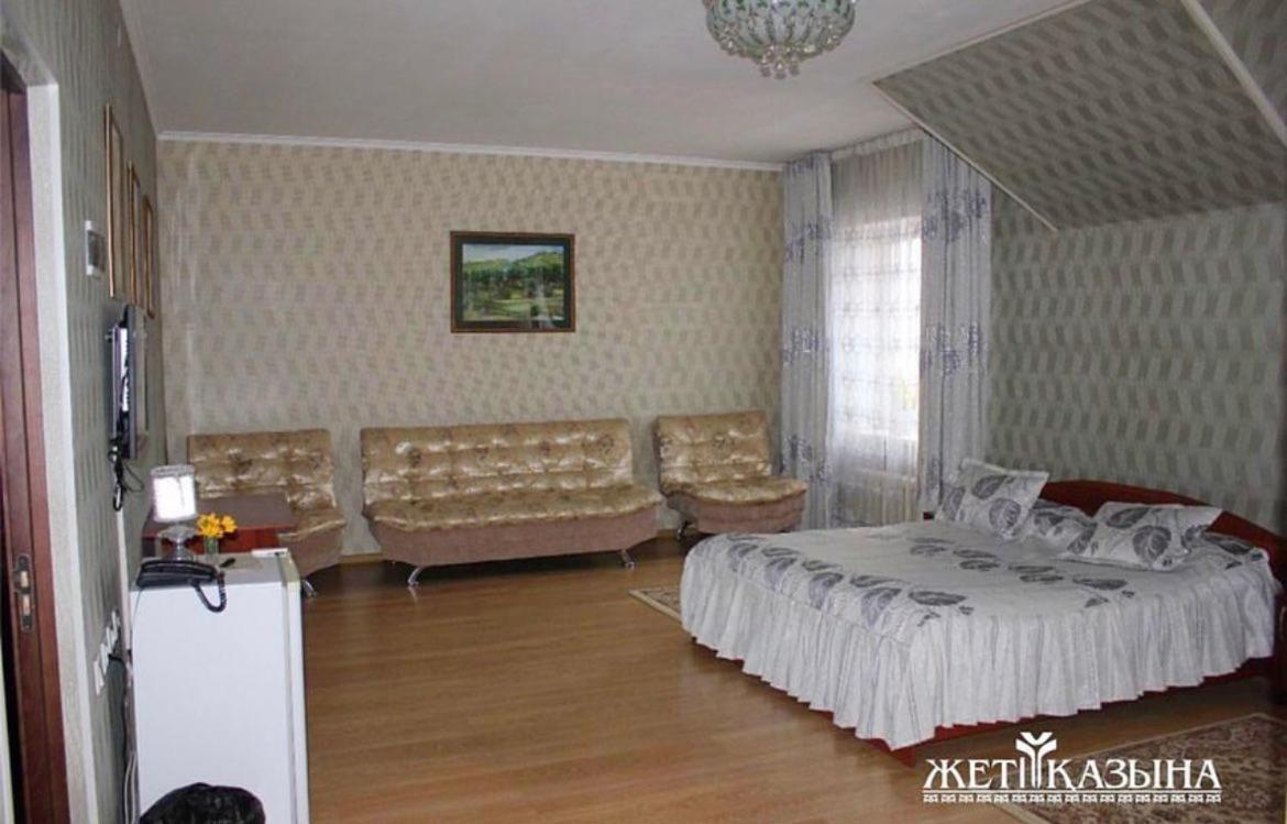 Гостиничный Комплекс Жеты Казына Zharkent Экстерьер фото